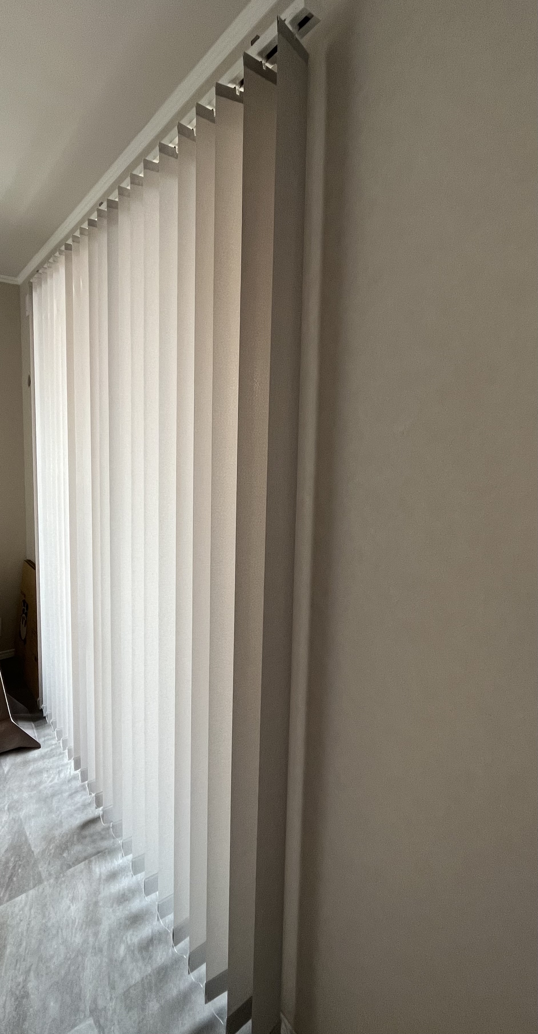 バーチカルブラインド