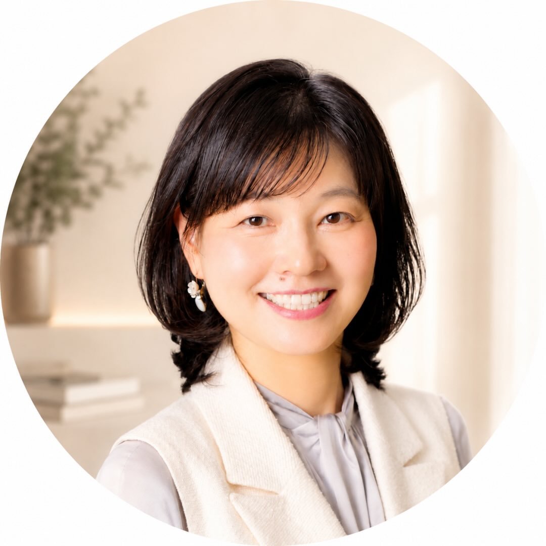Interior coordinator face photo